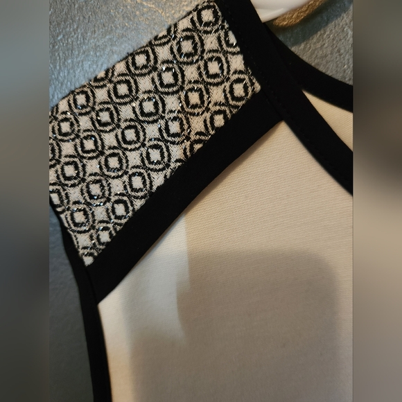 Size 18 Ricki's sleeveless dress - Picture 4 of 7